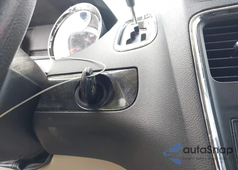 2016 Dodge Grand Caravan Sxt z USA, uszkodzony, nr VIN 2C4RDGCG9GR395907